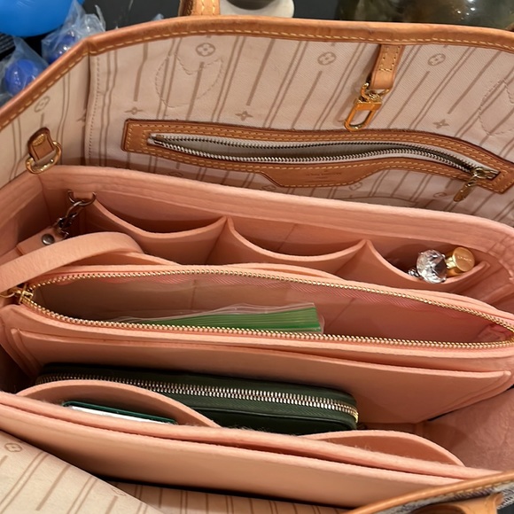 SOLD - Louis Vuitton Damier Azur Neverfull MM - Picture 16 of 16